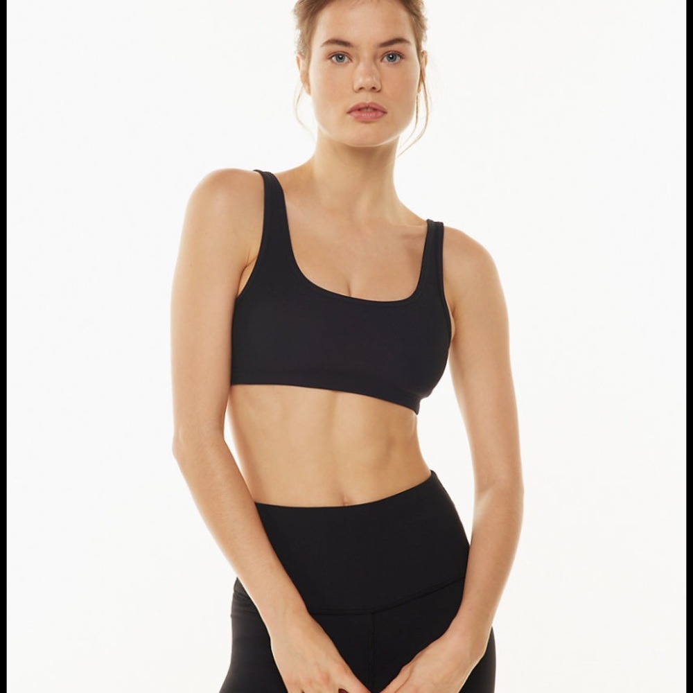 TNA Aritzia Ribbed Mini Bra